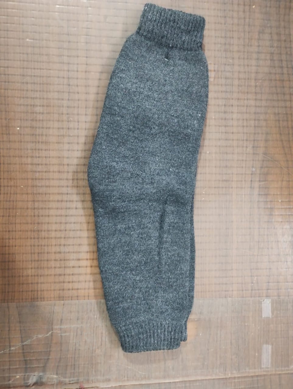 Woolen Knee Cap – Warmth, Comfort & Support for Daily Life